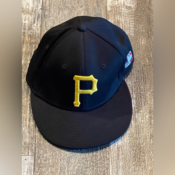 Pittsburgh Pirates Hat Cap MLB Baseball OC Sports XS/S Fitted Cap Black Eco3 - Picture 1 of 6